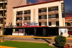 47 ROOMS VACATION SUITES