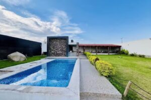 Agencia de Terrazas con alberca y hospedaje brincolines y Cabañas en Mazamitla