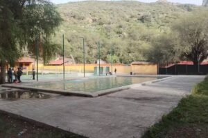 AGUAS TERMALES LOS BAÑOS