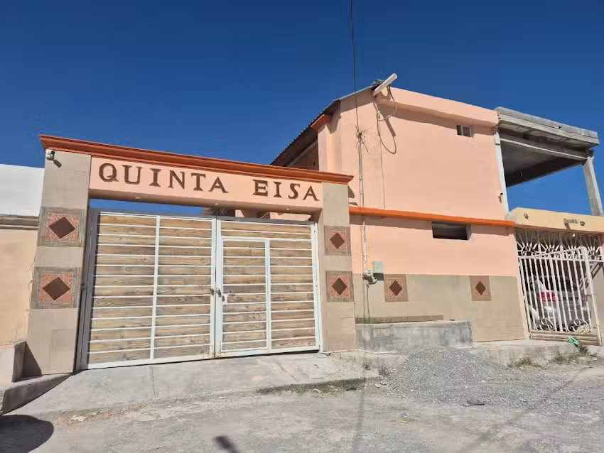 Alberca [ Quinta Destino Isa [ Sal&oacute;n