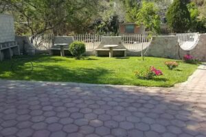 Albercas y Hotel Moy