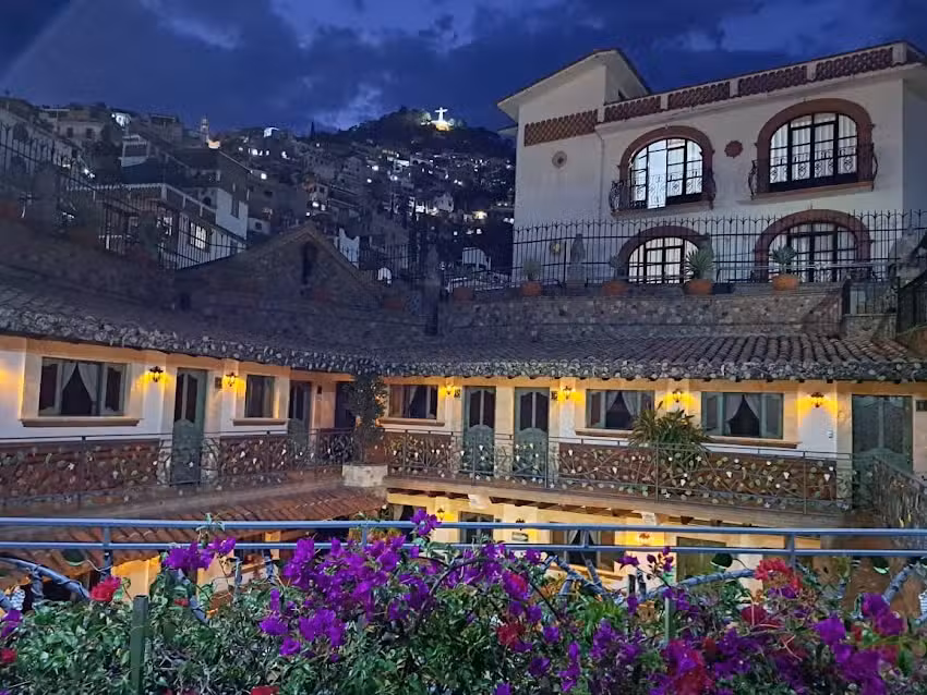 Arca de No&eacute; Hotel Camila