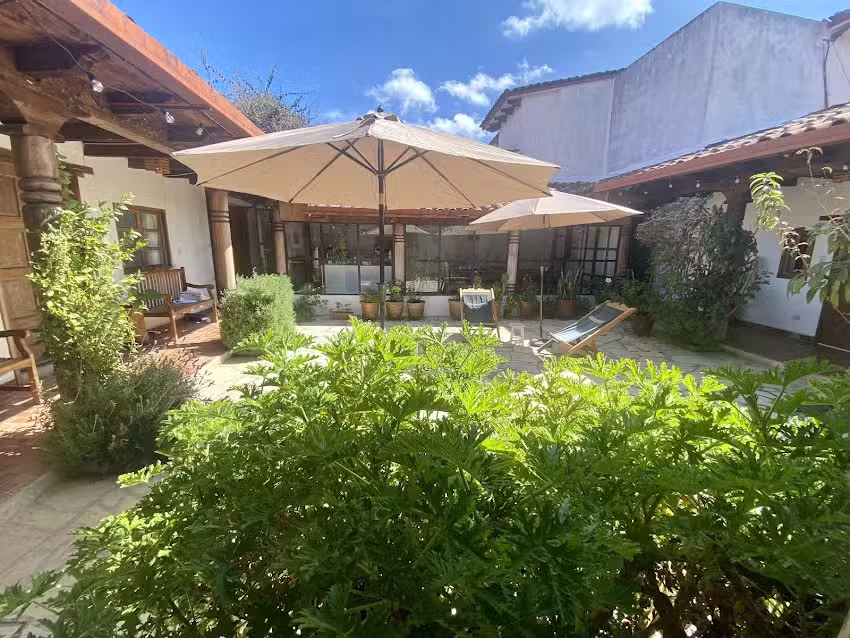 Arles B&B Caf&eacute;