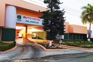 Auto Hotel Álamos