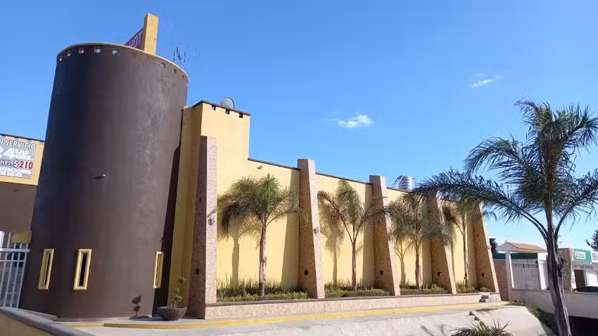 Auto Hotel Avenida Real Venecia