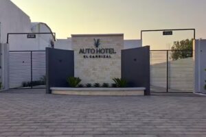 Auto Hotel El Carrizal