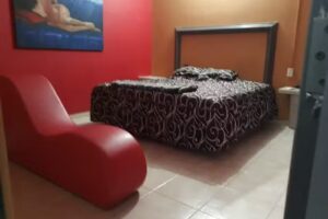 Auto Hotel “El mesón”