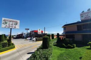 Auto Hotel La Joya