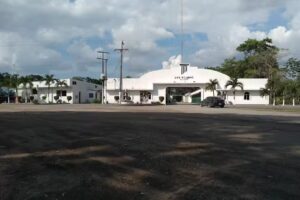 Auto Hotel Los Pilares