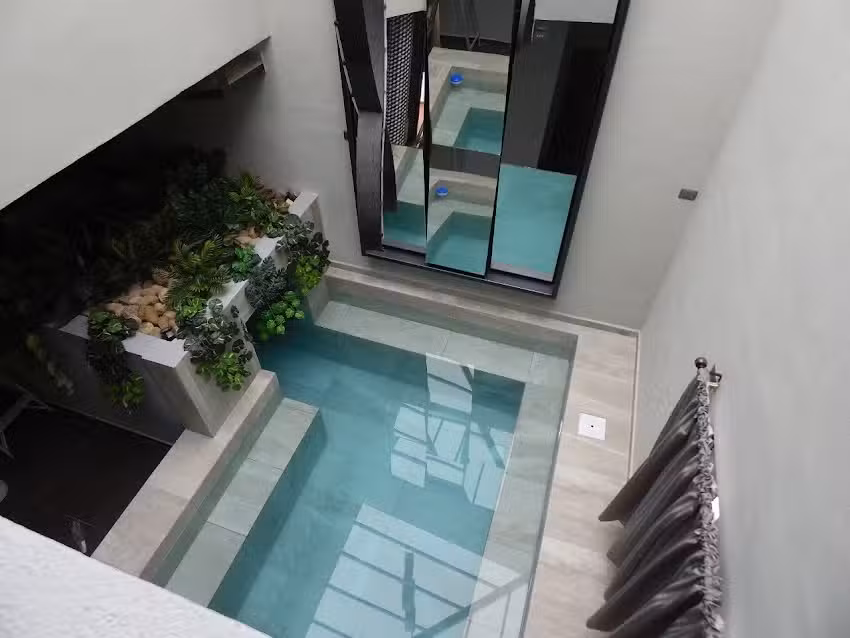 Auto Hotel Nice House