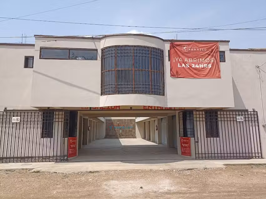 Auto Hotel Para&iacute;so