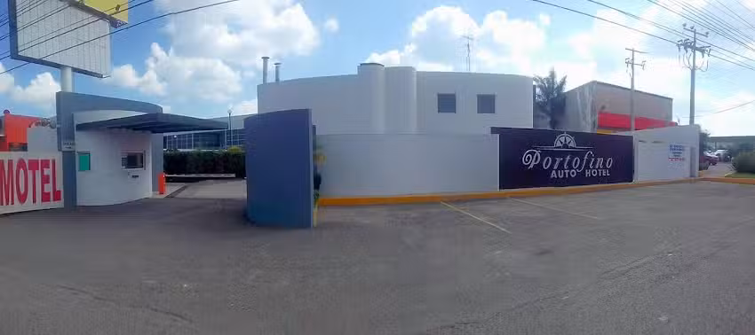 Auto Hotel Portofino