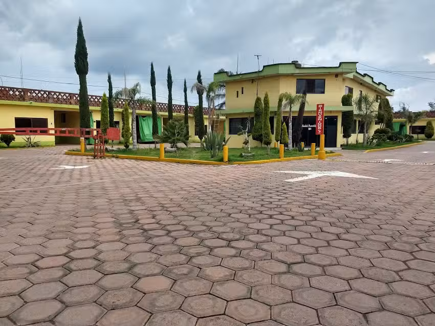 Auto Hotel San Juanito