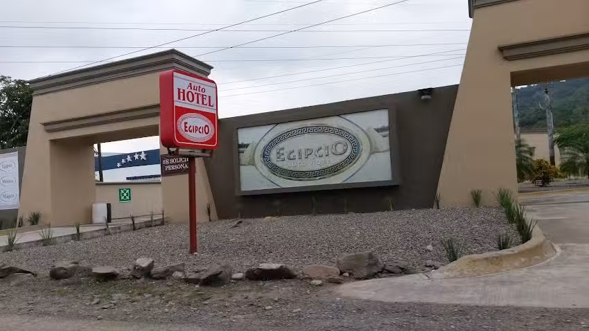 Autohotel &ldquo;Egipcio&rdquo;