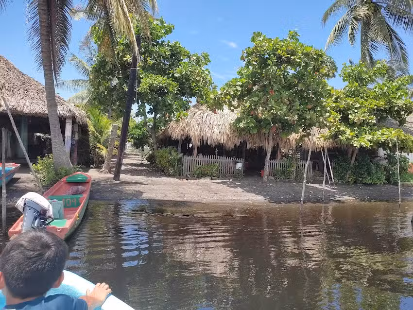 Barra Zacapulco &ndash; Palapa Abraham