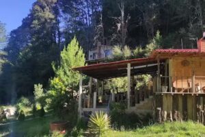 Caba&ntilde;a &ldquo;El Rinc&oacute;n de Ranas&rdquo;