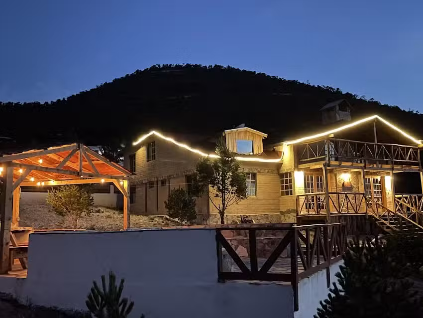 Caba&ntilde;a Ensue&ntilde;o Puerto Alto