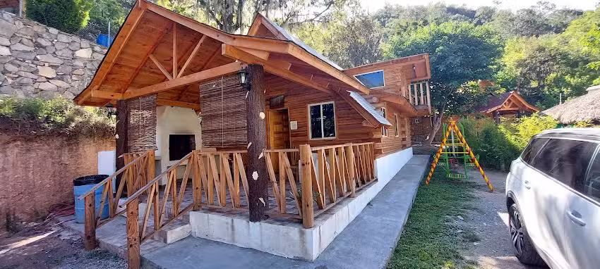 Caba&ntilde;a Estelita