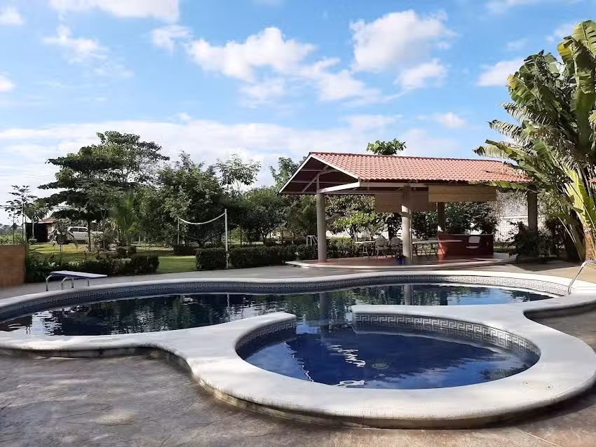 Caba&ntilde;a Ik