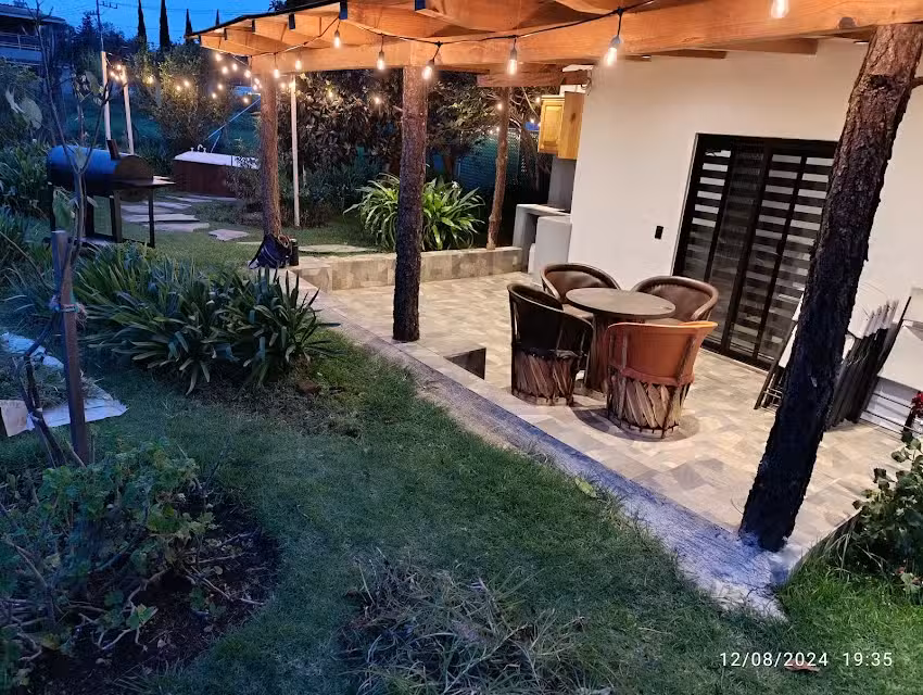 Caba&ntilde;a La Bonita