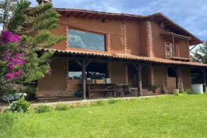 Caba&ntilde;a La Cattaleya