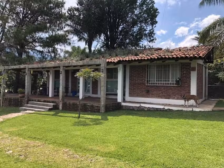 Caba&ntilde;a La Granja