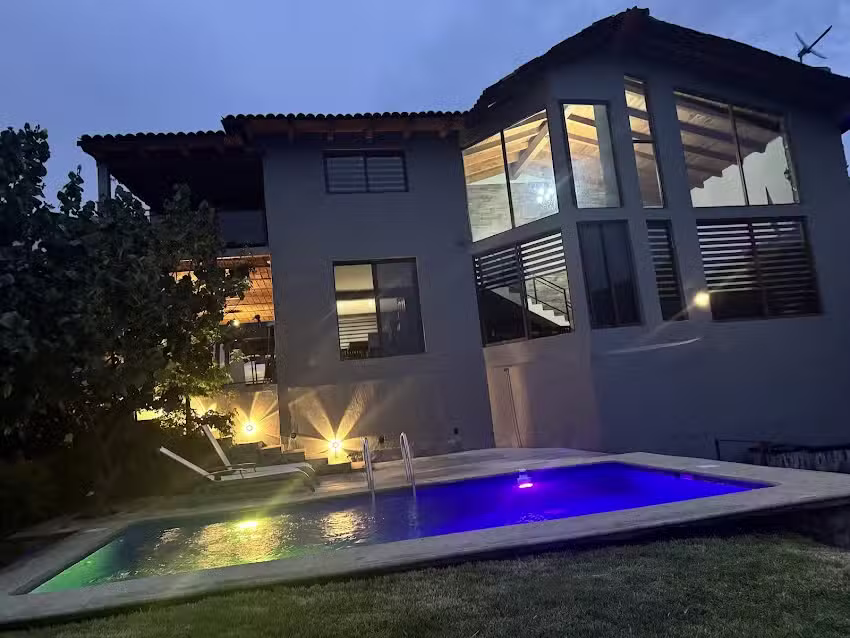 Caba&ntilde;a lago Mazamitla