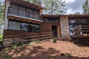 Caba&ntilde;a las flores