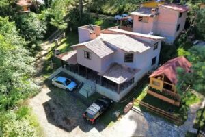 caba&ntilde;a Los Caballos