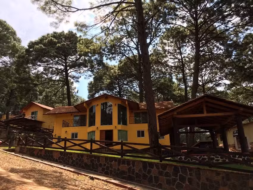 Caba&ntilde;a Pura Vida Mazamitla