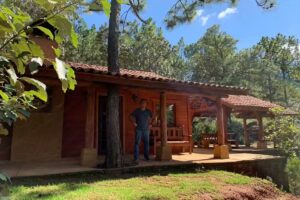 Caba&ntilde;a Sierra Grande