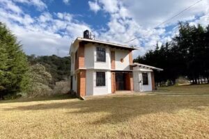 Caba&ntilde;a &ldquo;Villa Nah&uacute;m&rdquo;