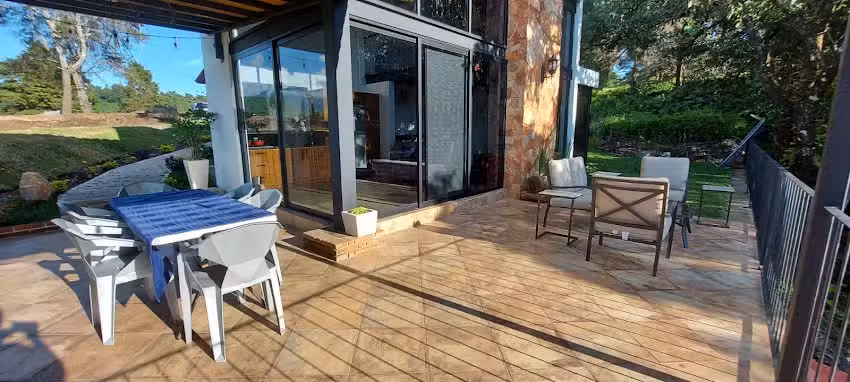 Caba&ntilde;a Vista del Volc&aacute;n &ndash; Hospedaje