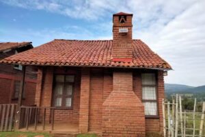 Caba&ntilde;a Zirahu&eacute;n las gemelas