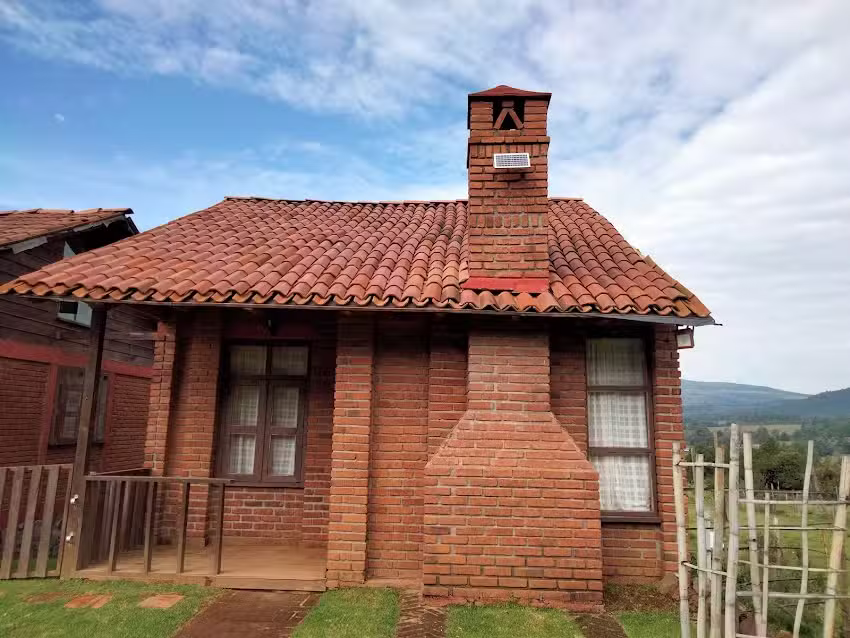 Caba&ntilde;a Zirahu&eacute;n las gemelas