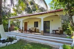 Caba&ntilde;as &ldquo;Aldea Isla Sagrada&rdquo;