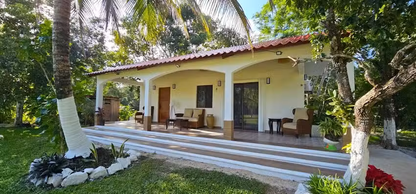 Caba&ntilde;as &ldquo;Aldea Isla Sagrada&rdquo;
