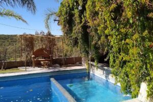 Caba&ntilde;as con Alberca y temazcal CASA LOS ARCOS