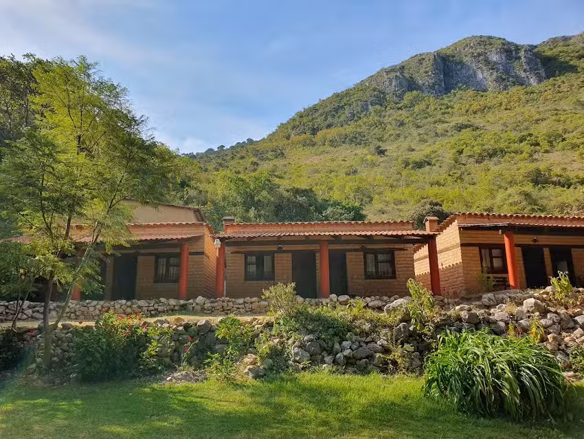 Caba&ntilde;as De Santiago Apoala