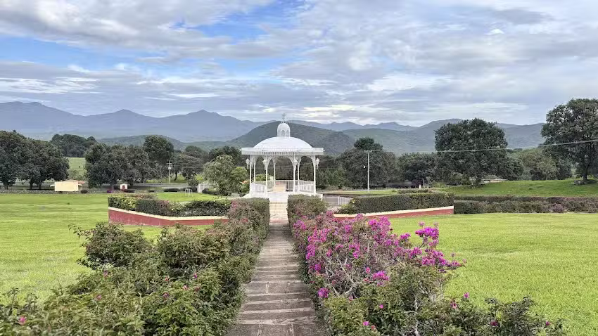 Caba&ntilde;as Don Roge