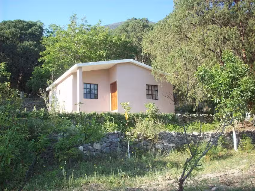 Caba&ntilde;as El Encino