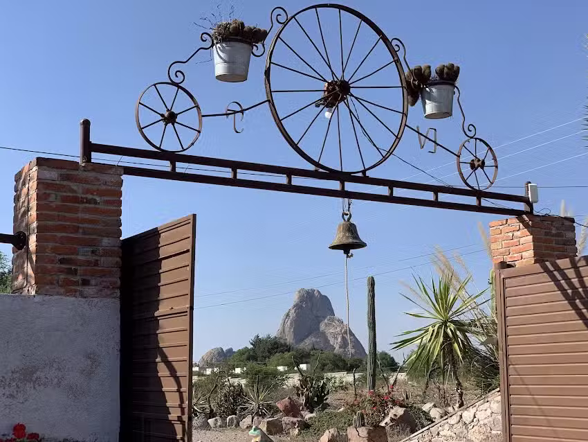 Caba&ntilde;as El Fresno