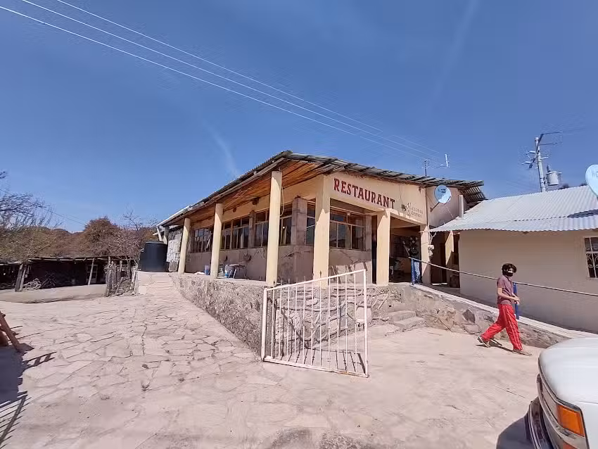 Caba&ntilde;as Familia Diaz