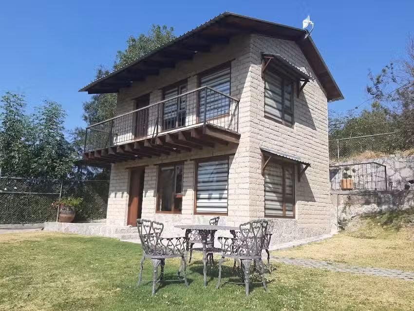 Caba&ntilde;as Hojarasca