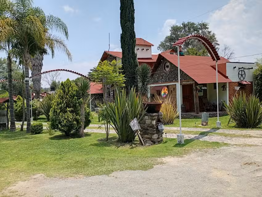 Caba&ntilde;as Las Coronelas