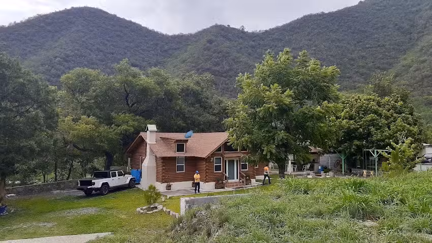 Caba&ntilde;as Los Aguirre