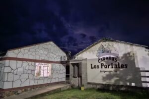 Caba&ntilde;as Los Portales