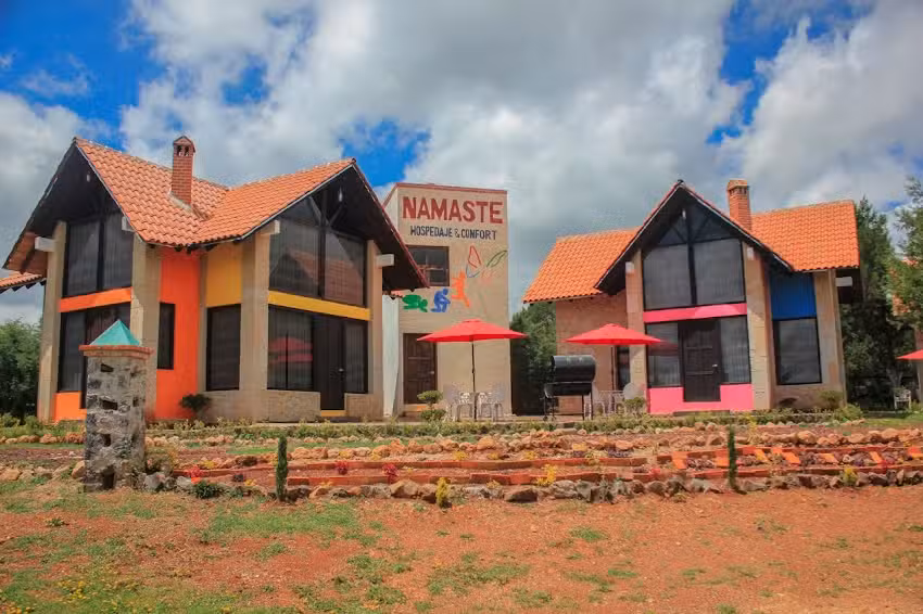 Caba&ntilde;as Namaste