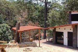 Caba&ntilde;as Pinos del R&iacute;o