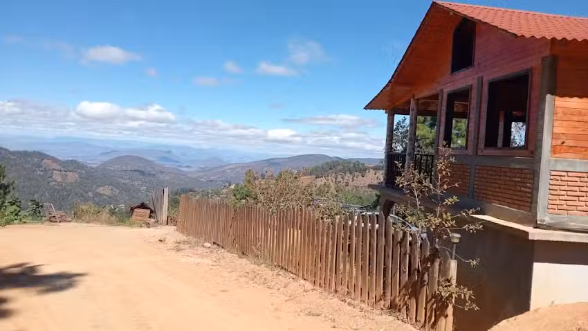 Caba&ntilde;as Rancho Los Tulipanes